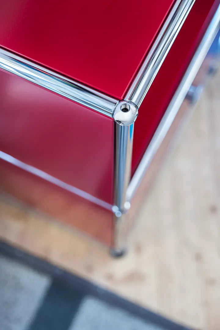 RAL 3003 Ruby Red for USM Haller | konektra