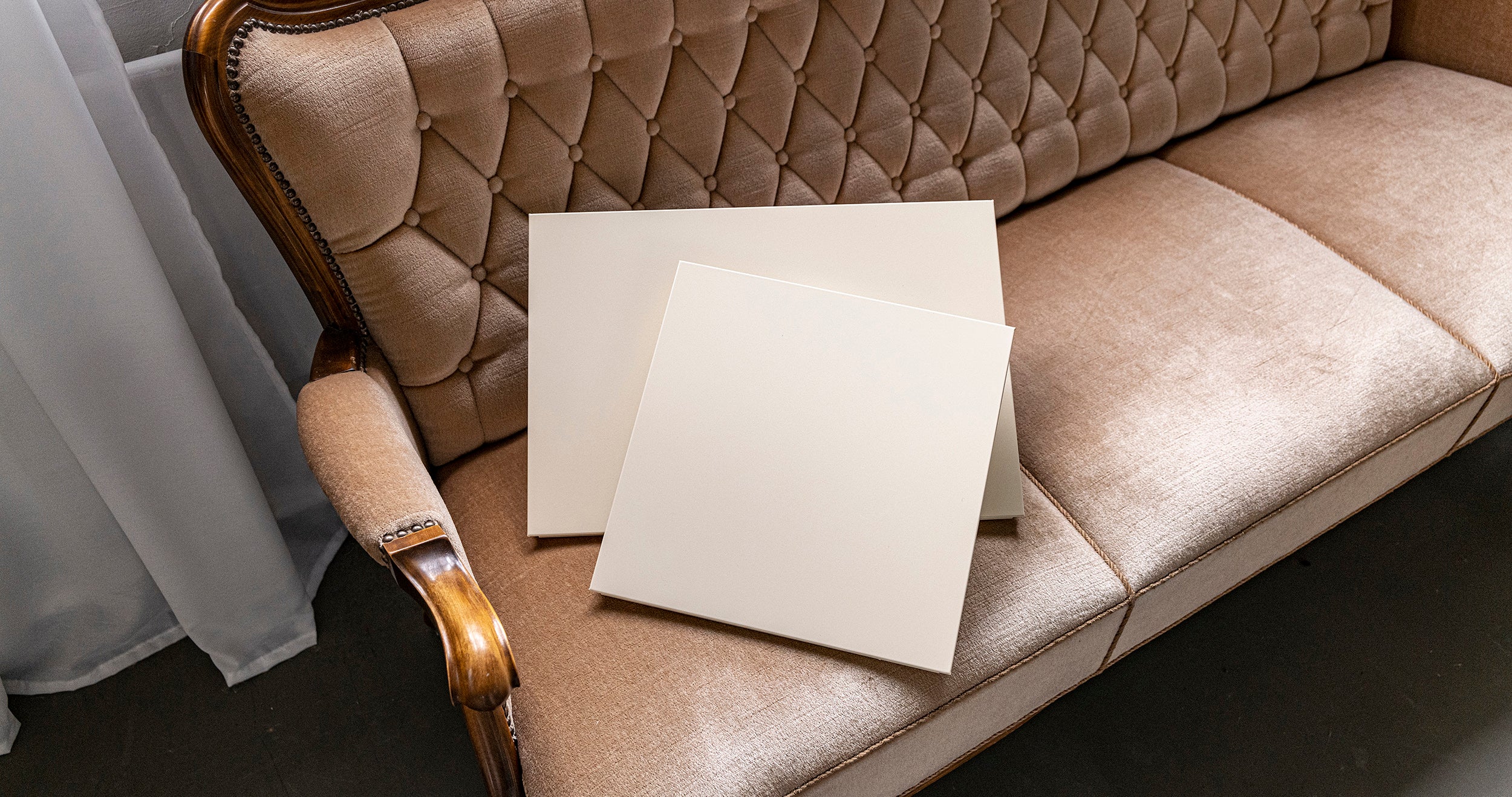 Metallelement Außentablar für USM Haller Canvas
