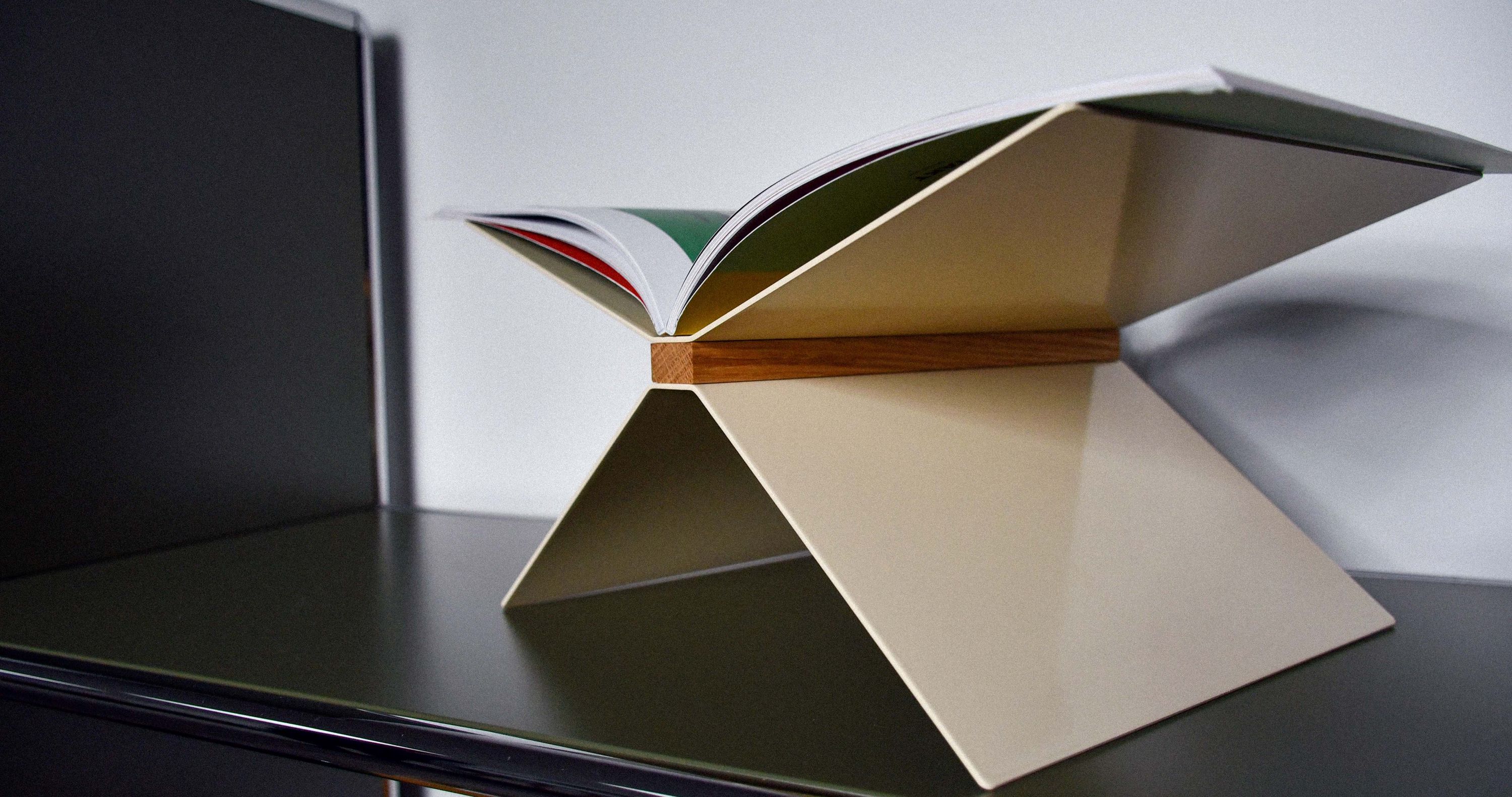 konektra Bookstand Set 1