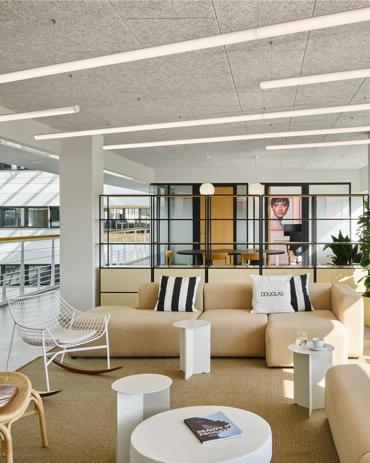 Wenn Planung auf Konfiguration trifft: konektra im neuen Douglas Headquarter