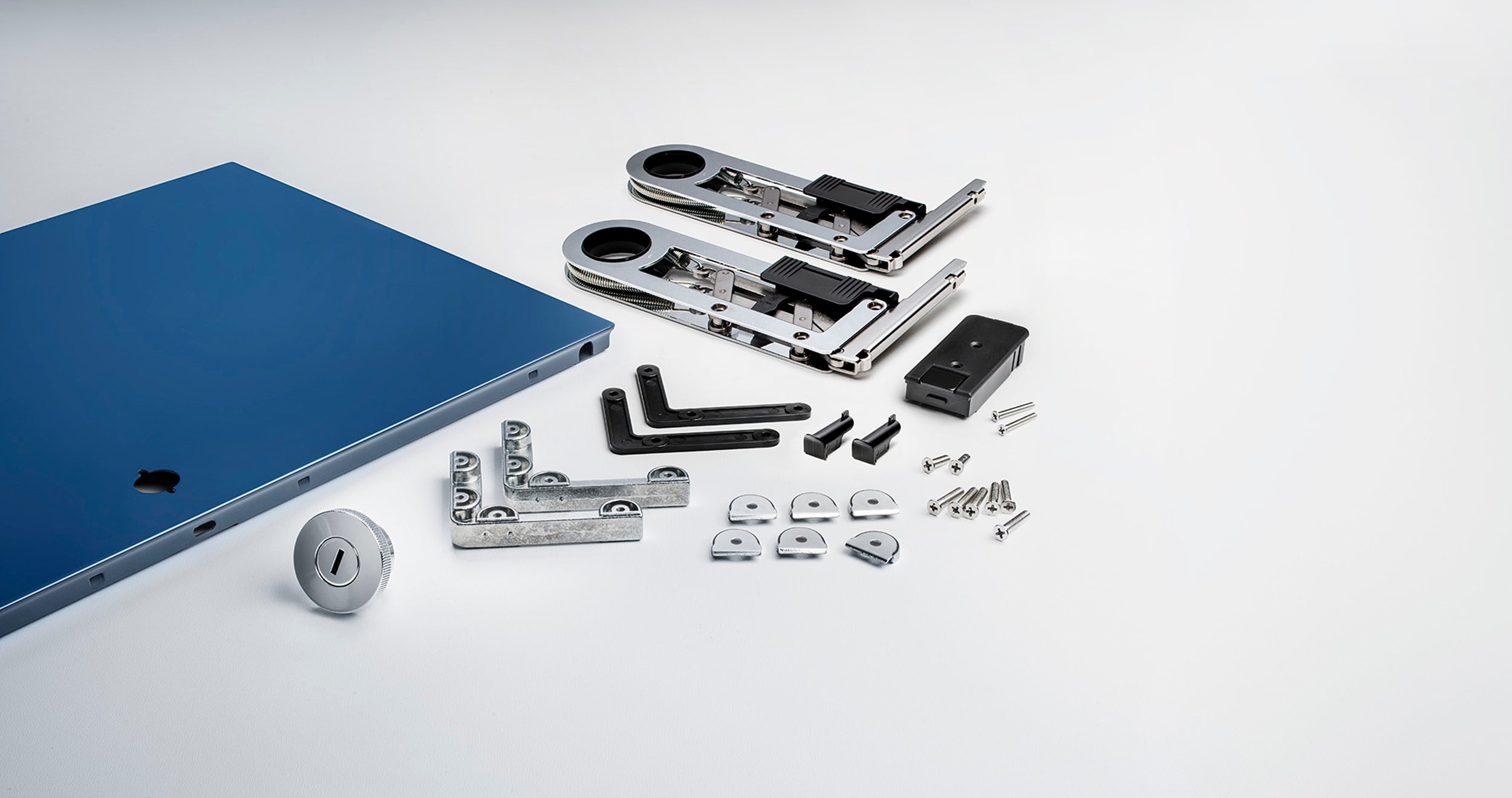Komplettset Soft-Close Klapptür für USM Haller RAL 5011 Stahlblau