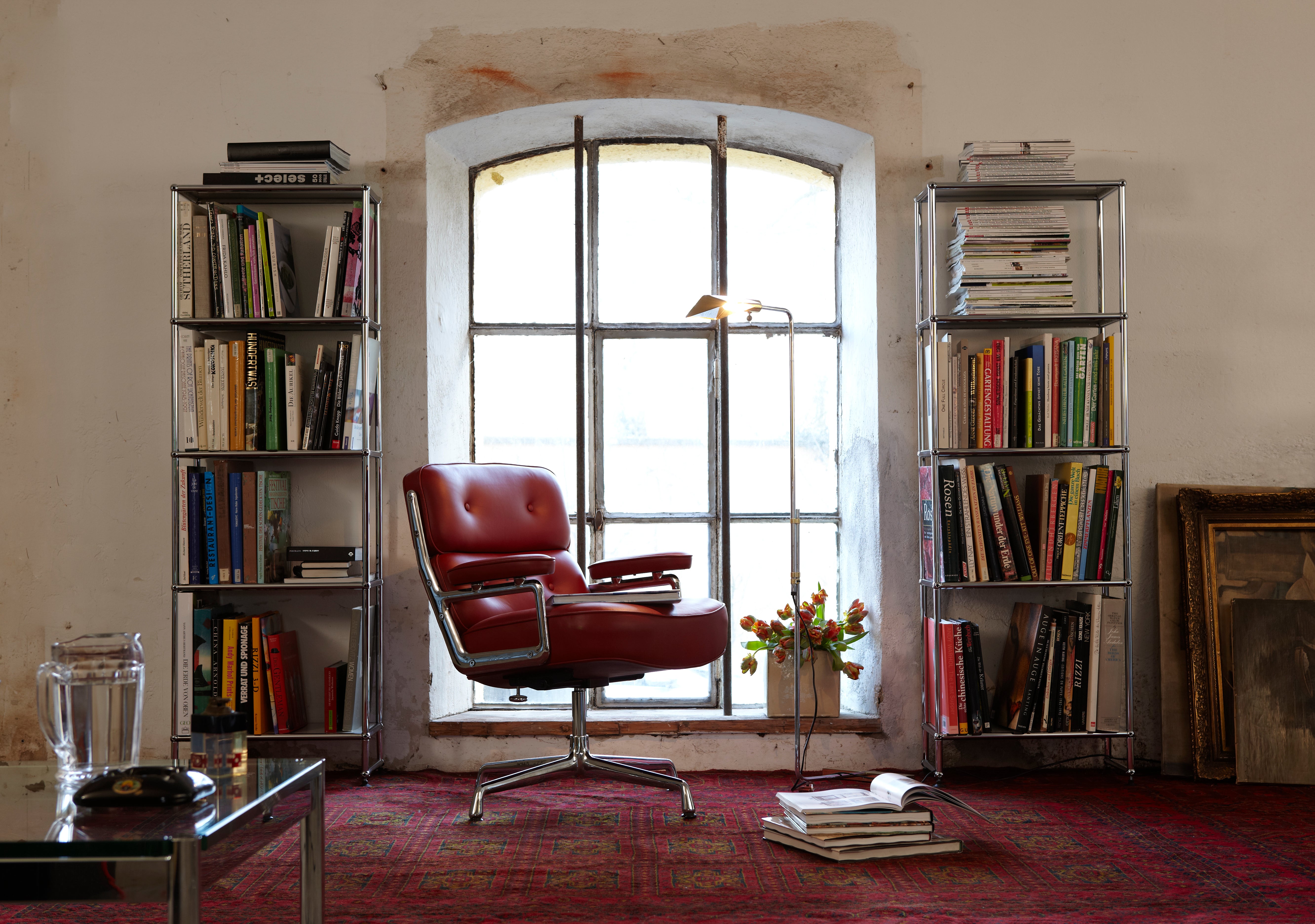 konektra offenes Bücherregal Set Up mit Sessel